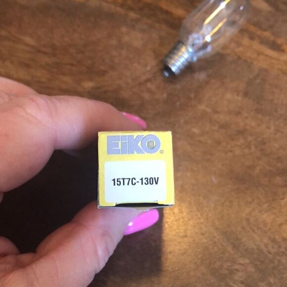 Eiko 15T7C-130V 130V 15W T-7 Candelabra Base Halogen Bulbs-lot of 4 clear bulbs - Picture 4 of 6